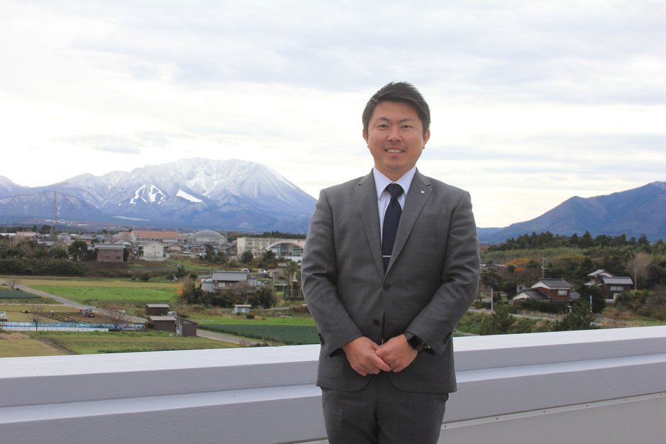 大山町長 竹口 大紀（たけぐち ひろのり）